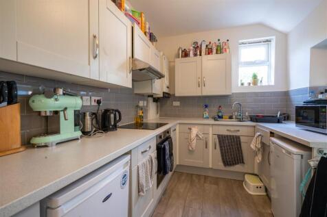 Kitchen_.jpg