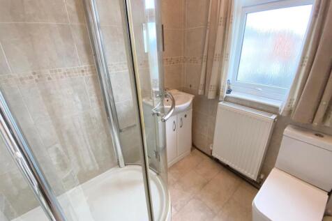 Bathroom 5 Grand Cross.jpg