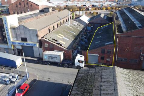 Yellow Edge Yard 2 x2.jpg