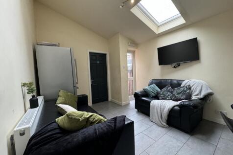Hubert Road - 6 bed, Selly Oak, West Midlands, B29 photo 5