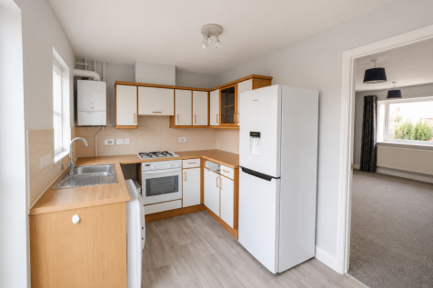 Hadley Grange,Church Langley,Harlow,CM17 9PH photo 4