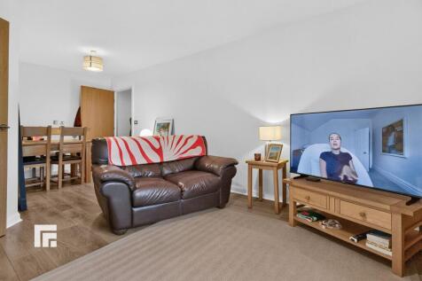 Prague House, Century Wharf, CF10 5NS photo 3