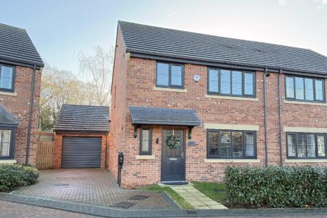 Castleford, WF10 - property photo