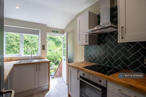 Similar Spec Kitchen