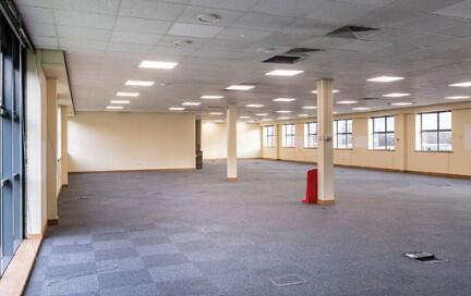Serviced Office for sale Image 3