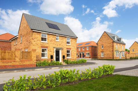 High Forest street scene with the Hadley and the Hertfort - Feb25