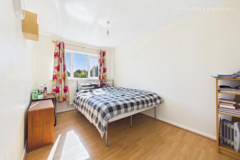 Flamsteed Drive, Huntingdon, Cambridgeshire, PE29 photo 4