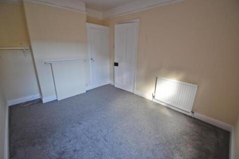 Bedroom 2.1.jpg