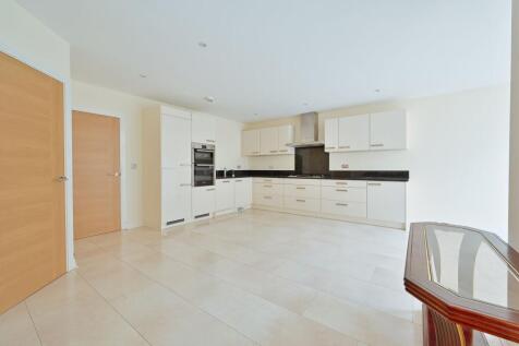 Woolman Road, Watford, WD17 photo 3