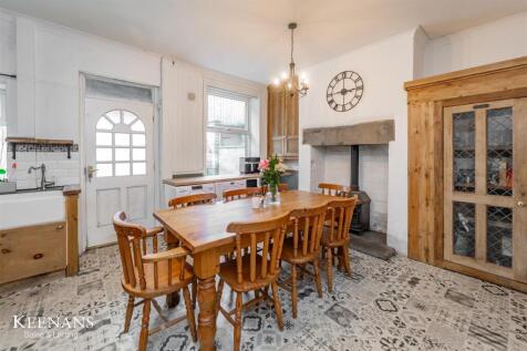 Rossendale, BB4 - property photo