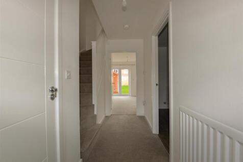 Hall 1.jpg