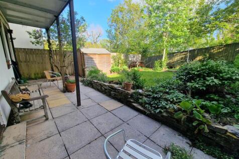 Rear Patio.jpg