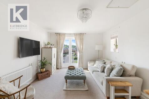 Longland Place, Epsom