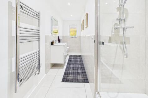 Downstairs shower room