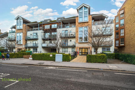 ce4fa6e1-b240-4a5...