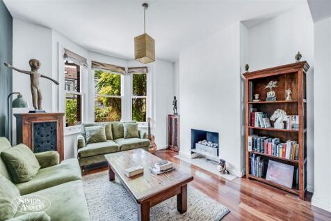 77 Dudley Gardens-3.jpg