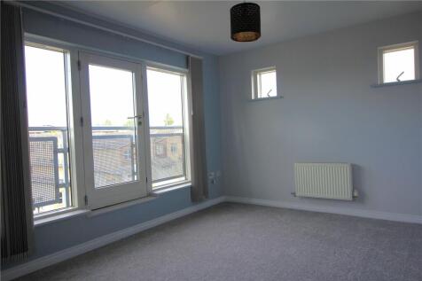 Sotherby Drive, Cheltenham, Gloucestershire, GL51 photo 3