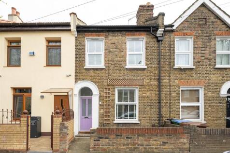 Odessa Road, E7