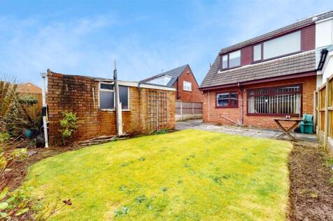 Buttermere Crescent Rear Garden