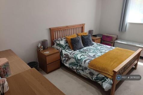 Linthwaite, Huddersfield, HD7 photo 4