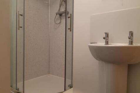 Flat 3, Shower room next to room 3 (Shower) - Copy