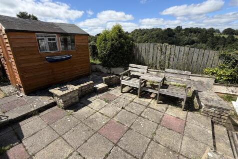 rear garden 2.jpeg