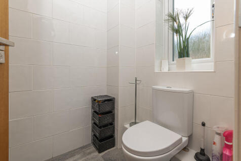 29 - 10 Bradfield...