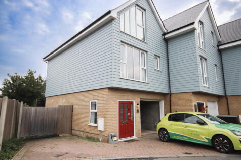Four Bedroom end of Terrace House