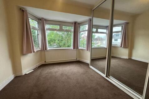 Weston Drive, Stanmore photo 4