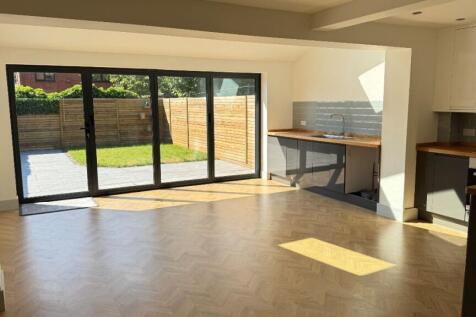Leven Drive, Coppice Farm, Willenhall WV12 photo 3