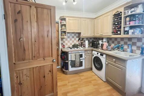 1f05438a-WhatsApp...