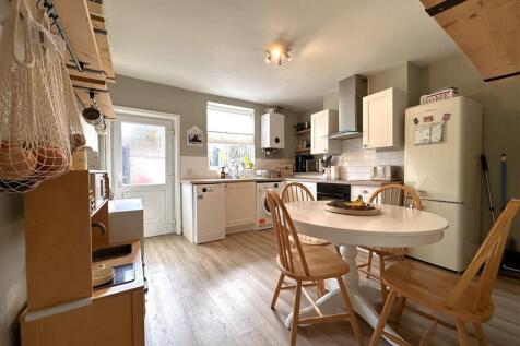 Modern Dining Kitchen 642
