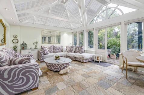 Conservatory/ Family Room