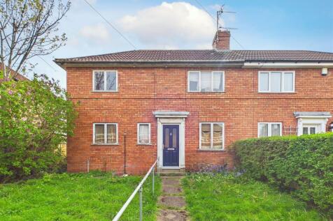 Main - Three bedroom house for auction, Speedwell.
