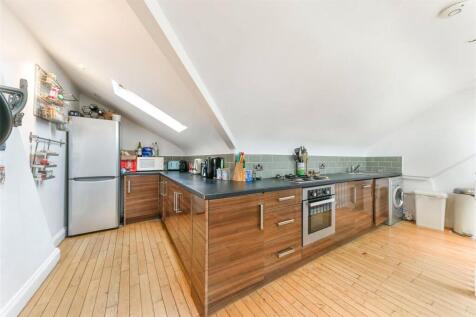 Florian Road, London, SW15 photo 4