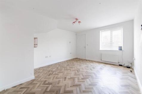Roseden Way, Great Park, NE13 photo 4