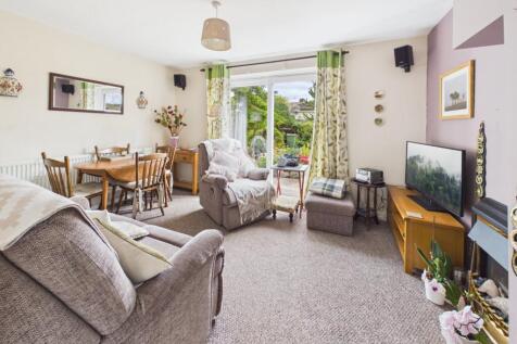 Sitting/Dining Room