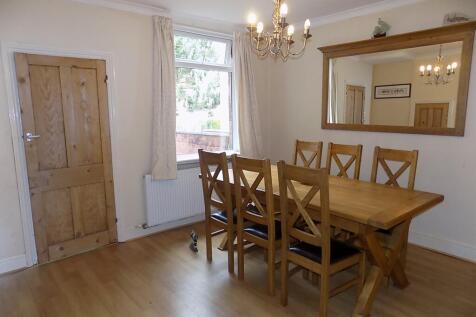 Park Road, Ashbourne, Derbyshire  photo 5
