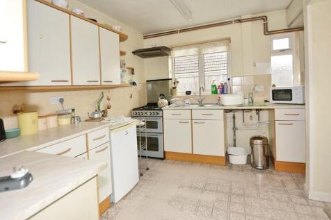 Kitchen (2)