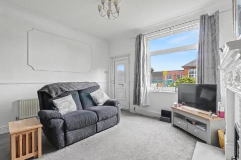 2- Rob Hammond EweMove Pontefract