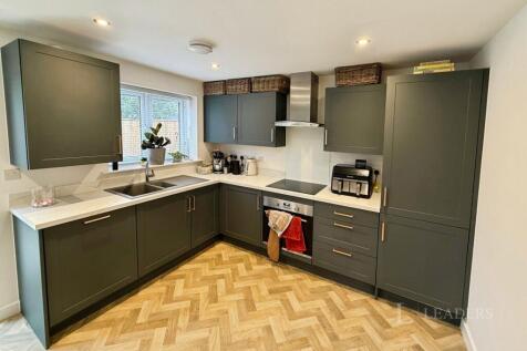 Bronte Way, Wombwell, Barnsley, S73 photo 3
