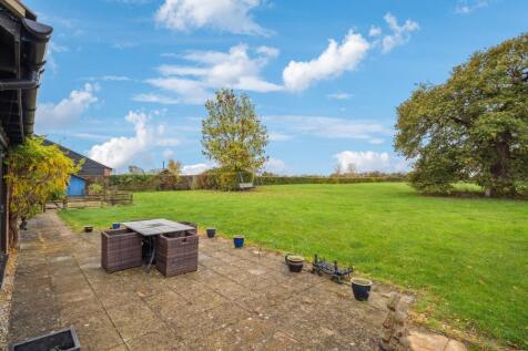 DSC06806-bf7418f1929535b17999278c94295761 - 800px.