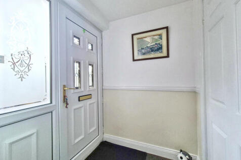 Borough Road, Jarrow, Tyne and Wear, NE32 5BL photo 4
