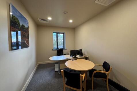 Office to rent Image 6
