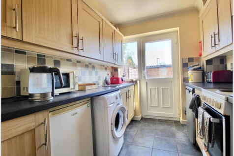 Witcombe, Yate, Bristol photo 4