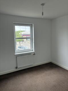 6 Thorny Crook Gardens, Dalkeith photo 4