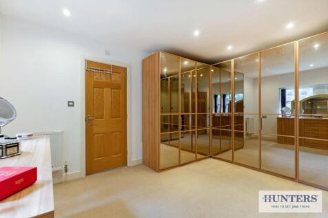 96880_Greenacres-Esholt-Avenue-Guiseley (33) - Cop