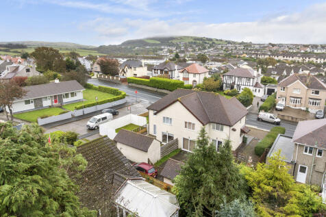 25a Whitebridge Road