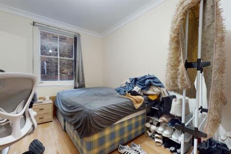 Flat A, 5HogarthPlacebedroom2.jpg