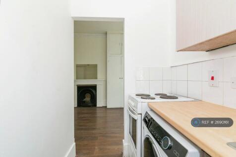 Kitchen Through To Living Room